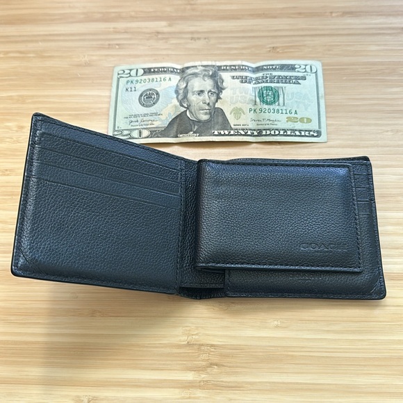 COACH Billfold Wallet, with ID Insert - Picture 3 of 9